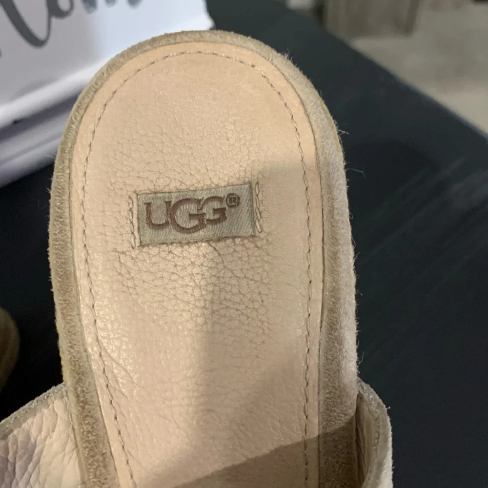 UGG tan suede